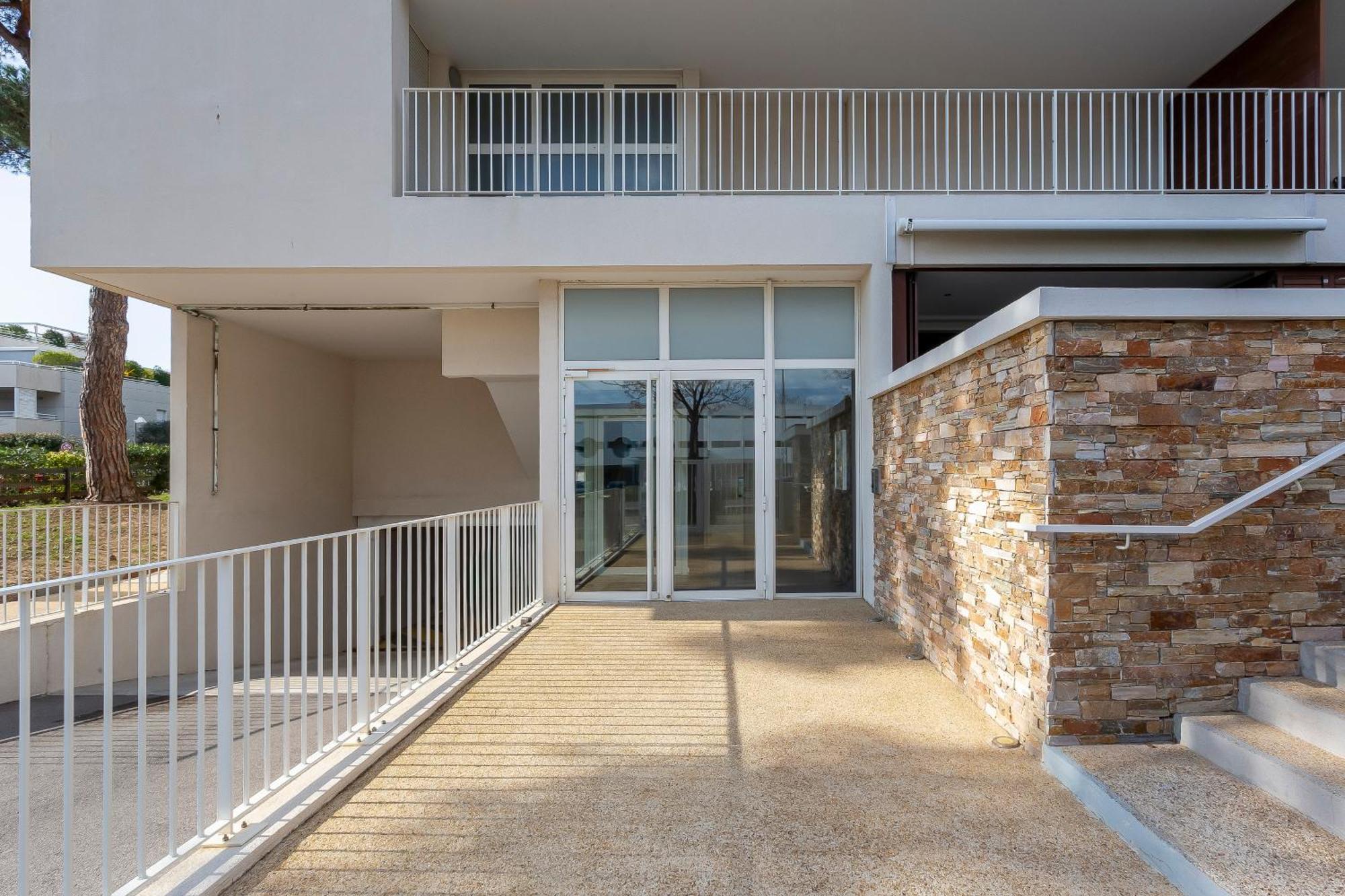 Chez Martin - Spacieux Appartement Climatise Proche De La Plage La Grande Motte Dış mekan fotoğraf